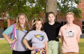 Okullardaki LGBTQ+ Kulüplerinin Genç Zihinlere Etkisi