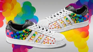 Adidas LGBT'yi Destekliyor mu?
