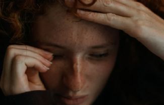 Bir Detrans Hikayesi: 'Beni Bu İdeolojiye İttiler ve Sonsuza Dek Orada Tutacaklardı'