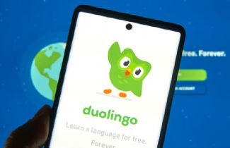 Duolingo Uygulaması İçerdiği LGBT Temaları Nedeniyle Eleştiri Yağmuruna Tutuluyor