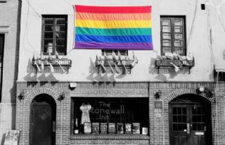 Eşcinselliğin Hastalık Kategorisinden Çıkarılması