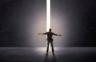 Eski Transın Perspektifinden Acı, Büyüme, Savunuculuk ve Kalanlar Üzerine