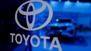 Ford ve Toyota'dan LGBT Destegine Son: DEI Politikalarinda Geri Adim