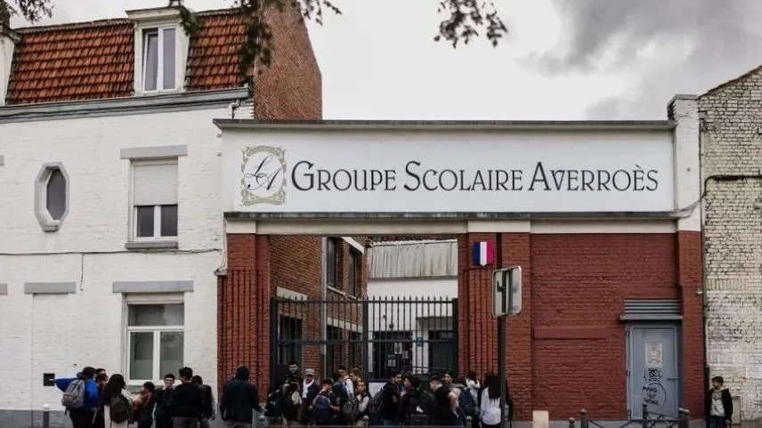 Fransa, LGBT eğitimi vermediği için ülkenin en büyük Müslüman okuluna finansman desteğini durduracak