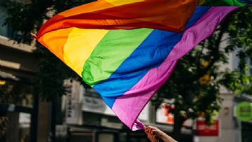LGBT gökkusagi anlami nedir ve renkleri neleri temsil eder? 