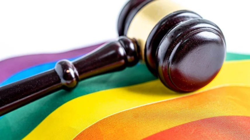 Polonya Hükümeti, Nefret Söylemi Adı Altında LGBT Hareketine Dokunulmazlık Sağlayan Bir Yasa Tasarısı Hazırlıyor