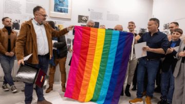 Polonya'nin Tartismali Adimi: Varsova'da Ilk LGBT Müzesi Açildi
