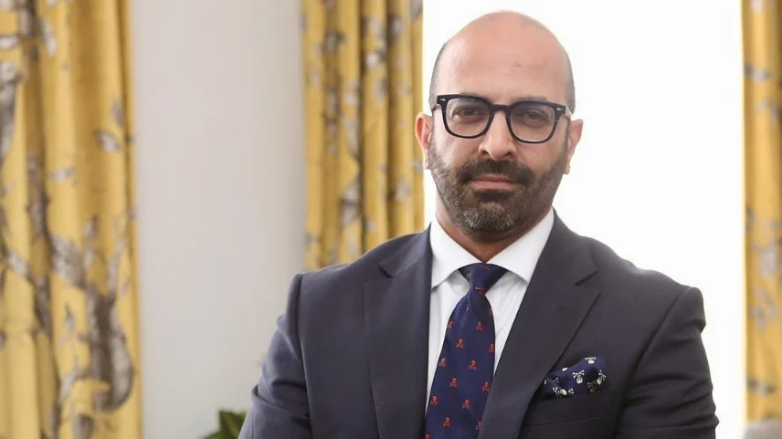Uzman Görüşü: Cinsiyet İdeolojisi Kafası Karışık Gençlere Zarar Veriyor