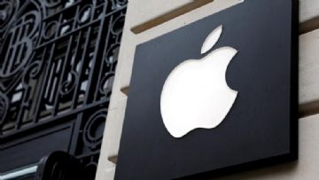 Rusya, Apple'ı LGBT Karşıtı Yasayı İhlal Ettiği Gerekçesiyle Cezalandırdı