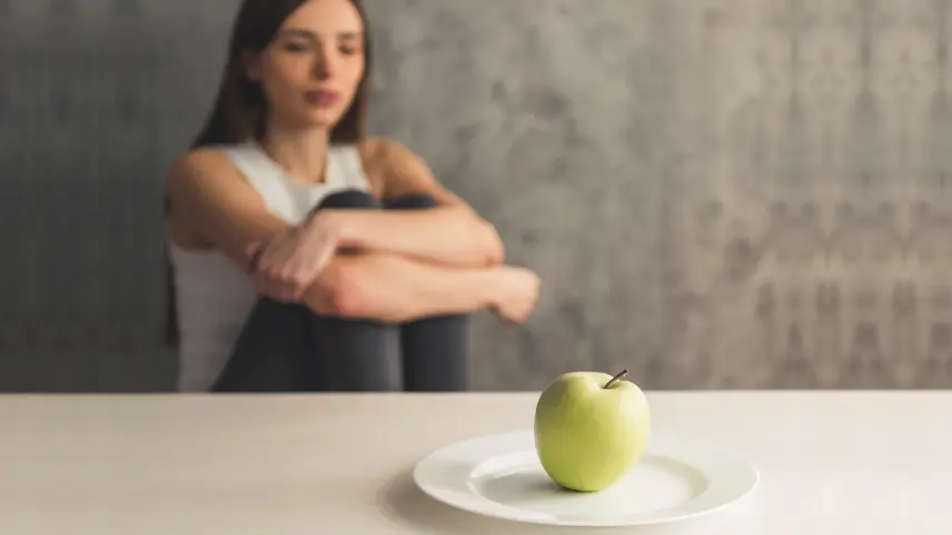 Sosyal Medya Ruh Sağlığı Sorunları Yaşayan Gençleri Transseksüelliğe Yönlendiriyor