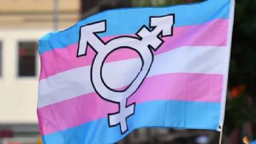 Eski Translar Cinsiyet Değiştirme Ameliyatlarının Zararlarını Anlattı