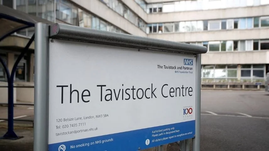 Transseksüel Gençler için Tavistock Kliniğinde Yanlış Giden Neydi?