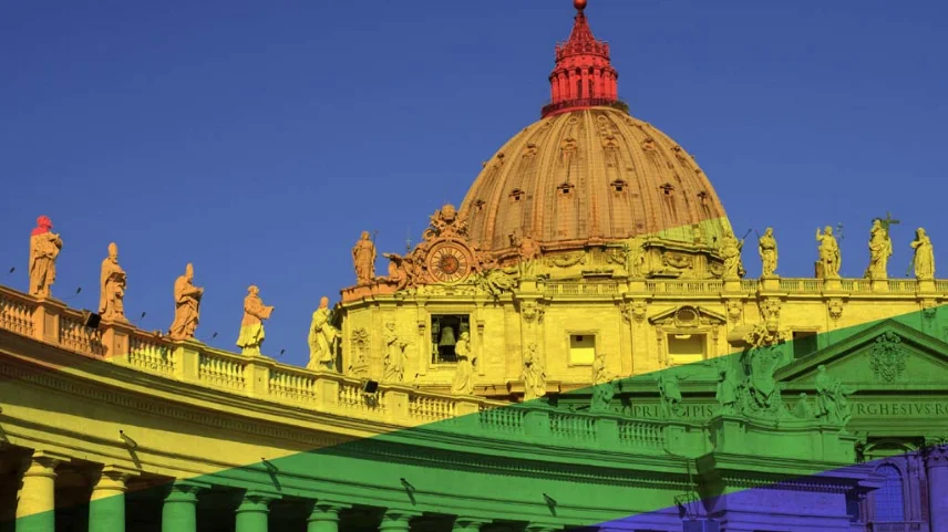 Vatikan transseksüellerin vaftiz edilebileceği yönünde bir belge yayınladı