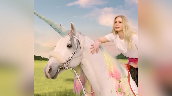 aleyna tilki cornetto reklami